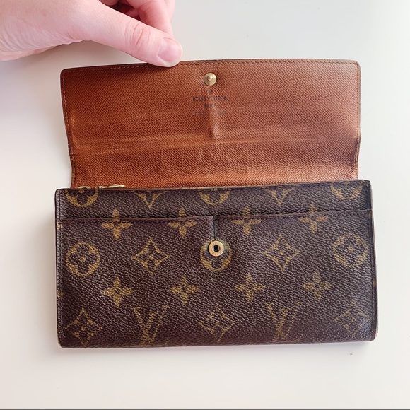 Louis Vuitton Vintage Long Wallet - Picture 10 of 16